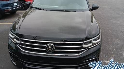 VOLKSWAGEN TIGUAN 4MOTION 2024 3VV4B7AX4RM104213 image